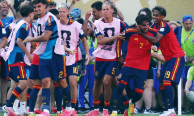 Espanha e bicampea do mundo e entra para o seleto