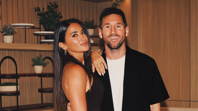 Esposa faz homenagem para Messi apos derrota na final.webp