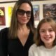 Filha de Angelina Jolie e Brad Pitt vai a Justica