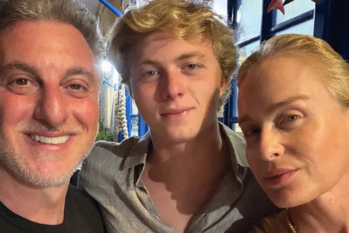 Filho de Luciano Huck e aprovado em faculdade de elite