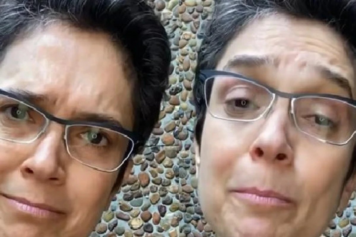 Sandra Annenberg expoe bastidor inedito com Renato Machado na bancada