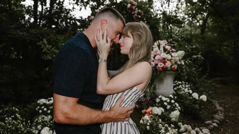 Taylor Swift proibe celulares ate de policiais no casamento.webp