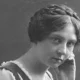 Vencedora de Nobel de Literatura pode se tornar santa.webp