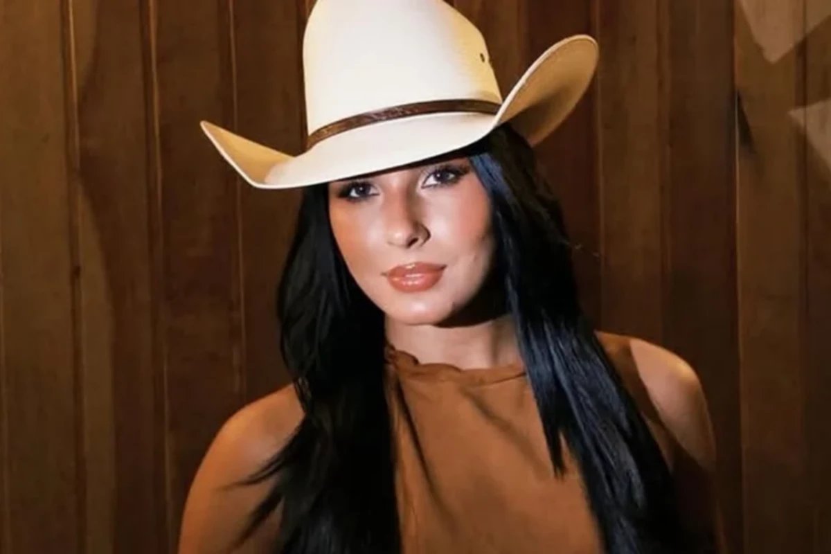 Ana Castela silencia mas e chamada de safada e recebe