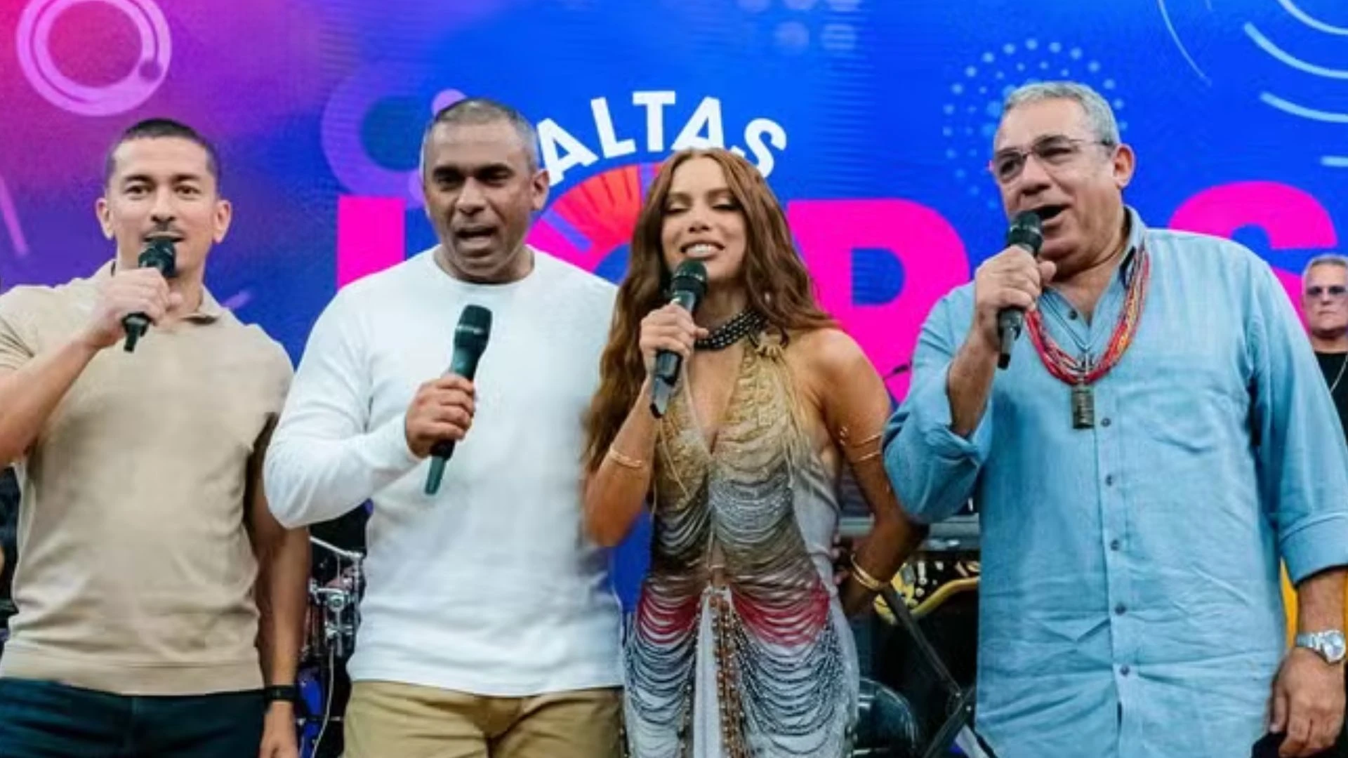 Anitta revela como Altas Horas a ajudou a encontrar.webp