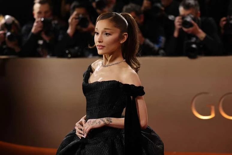 Ariana Grande fala pela 1a vez sobre se afastar.webp