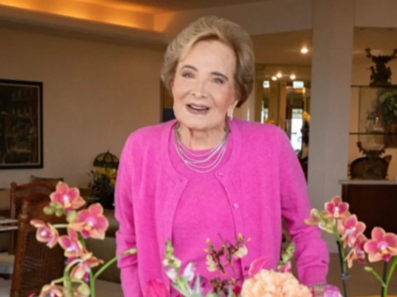 Atriz Gloria Menezes morre aos 91 anos.webp