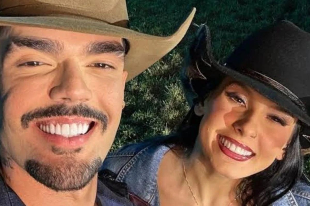 Cantor Luan Pereira relembra mensagens de flerte trocadas com Ana