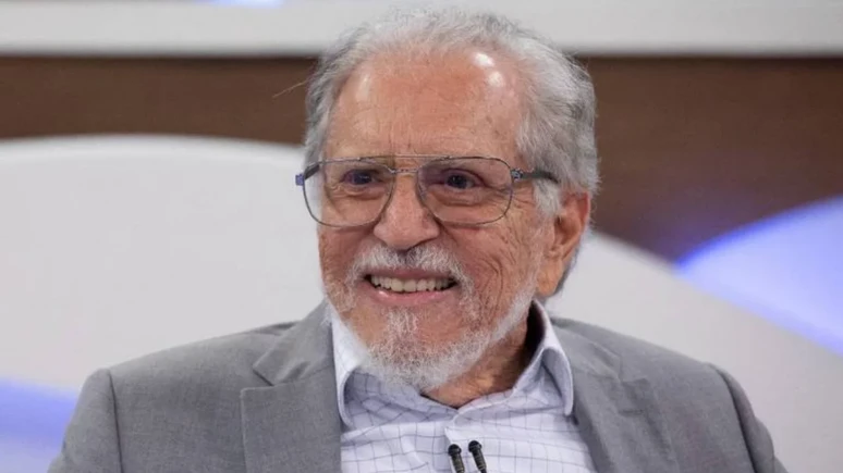 Carlos Alberto de Nobrega enfrenta problema na Justica.webp