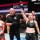 Carol Foro vence Gigi Canuto em estreia no UFC e.webp