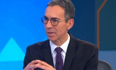 Cesar Tralli confunde PowerPoint citado por Lula durante sabatina na