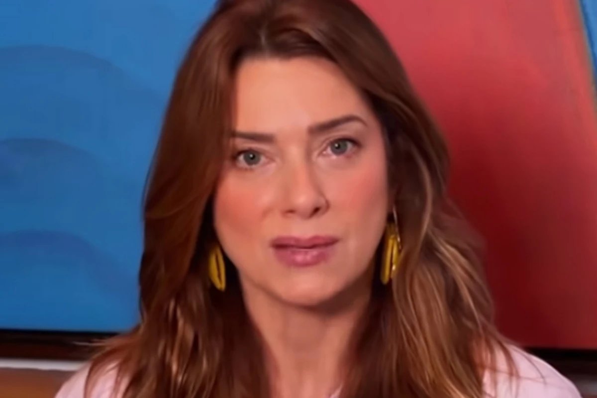 Chorando Leticia Spiller se manifesta apos ocorrido ‘Nao tenho nem