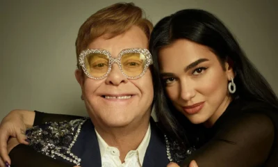 Elton John celebra cinco anos de parceria com Dua.webp
