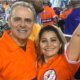 Esposa de Luis Roberto nao segura a emocao com noticia