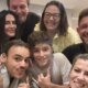 Fabio Jr posta fotos com os filhos e detalhe chama