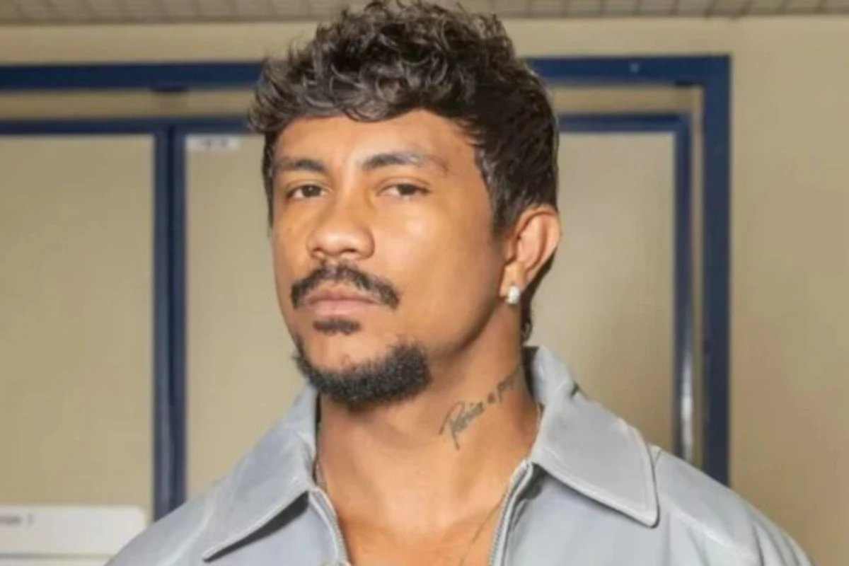 Famoso ator global e confirmado como professor na Uerj e