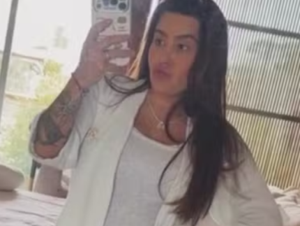 Lauana Prado revela como esta a barriga 12 dias apos