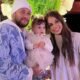 Mae da terceira filha de Neymar aposta em novo visual