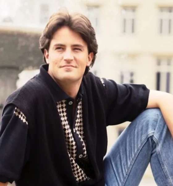 Mae de Matthew Perry homenageia ator no dia em.webp