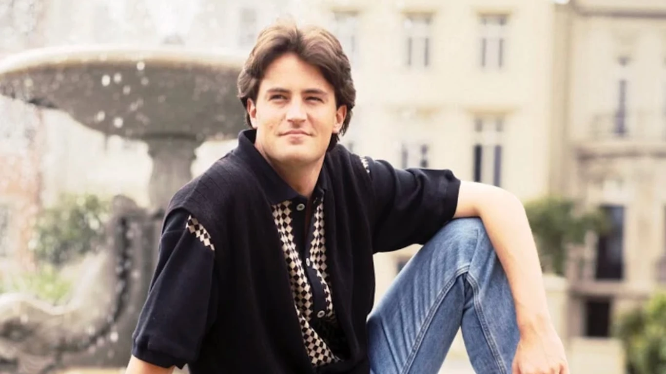 Mae de Matthew Perry homenageia ator no dia em.webp