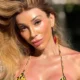 Maya Massafera aparece com rosto avermelhado apos novo procedimento.webp