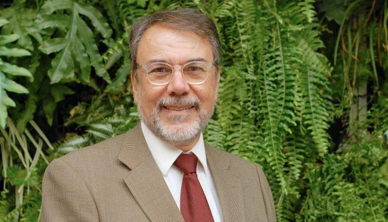 Morre o jornalista Carlos Monforte um dos primeiros ancoras.webp