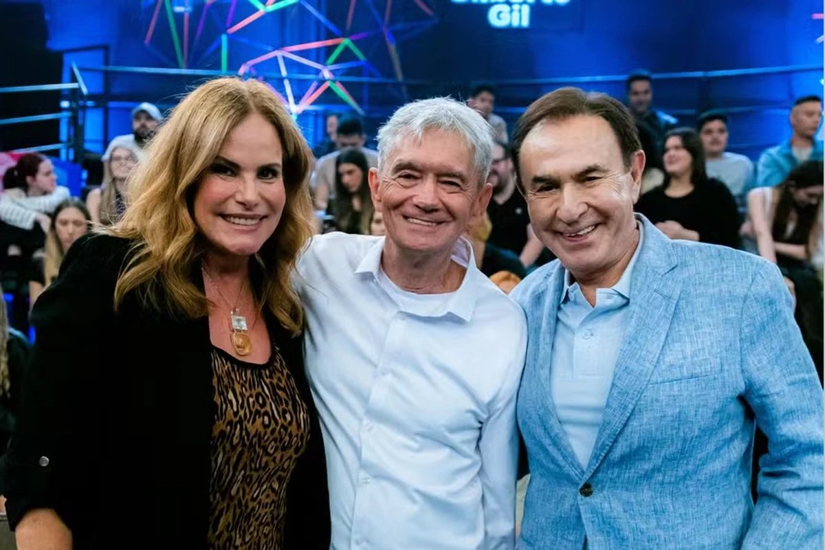 No Altas Horas Amaury Jr e Renata Ceribelli revelam relacao