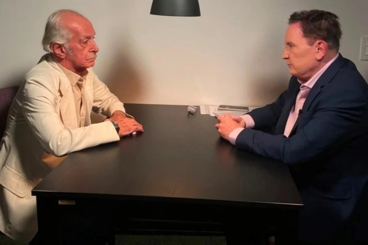 Record e proibida de exibir entrevista de Cabrini com o