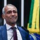 Romario devolve salario apos polemica na Copa do Mundo e