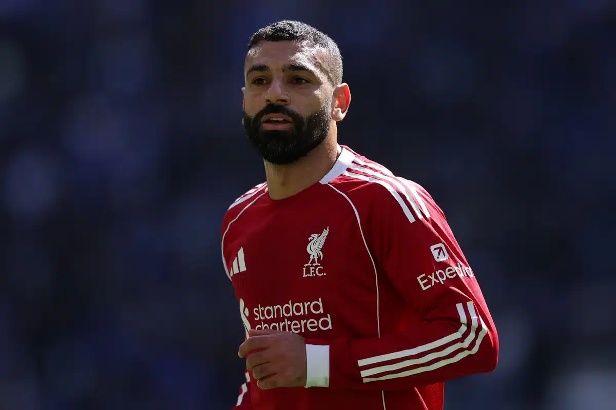 Salah Fabinho e Vlahovic lideram lista de craques sem clube.webp