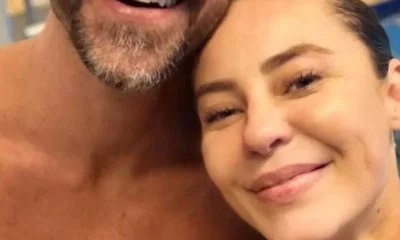 Solteira Paolla Oliveira surge em piscina com ator da.webp