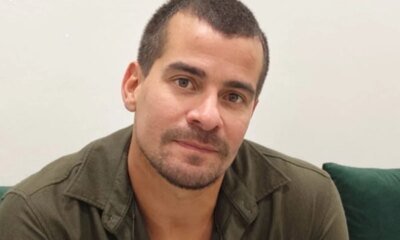 Thiago Martins oficializa romance com ex bailarina do Domingao e ex namorada