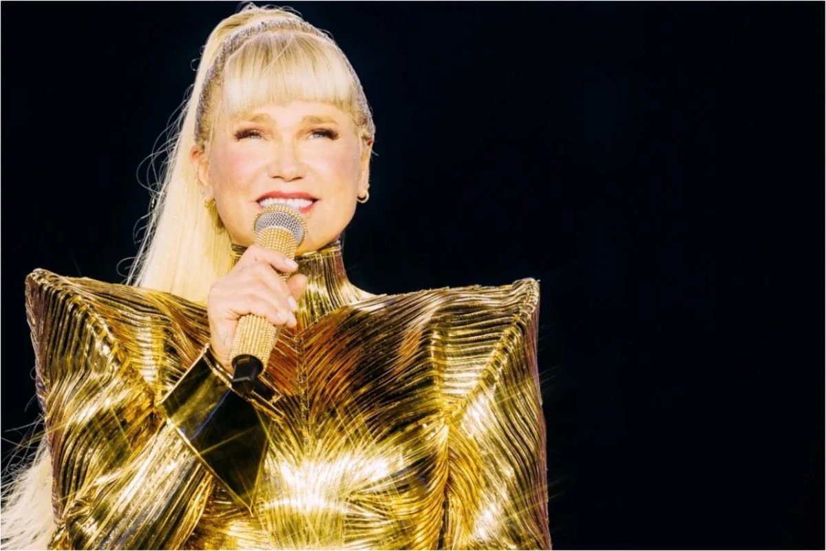 Video 2o show da turne de Xuxa e marcado por