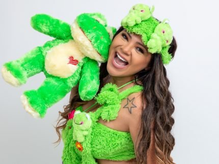 1789439791 Darlin Ferrattry mae de Lexa promete lado sapeca em A