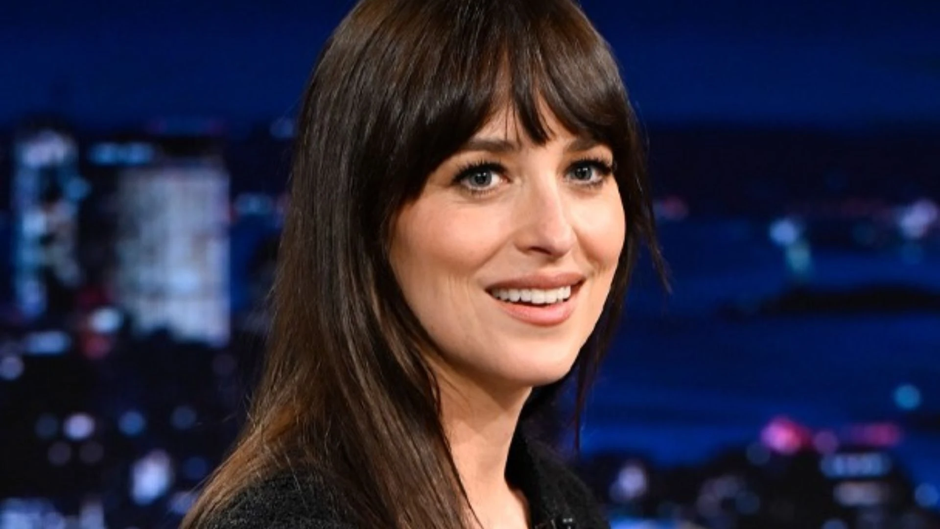 Aos 36 anos Dakota Johnson revela se tem vontade.webp