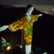 Cristo Redentor entra no clima da NFL e faz homenagem