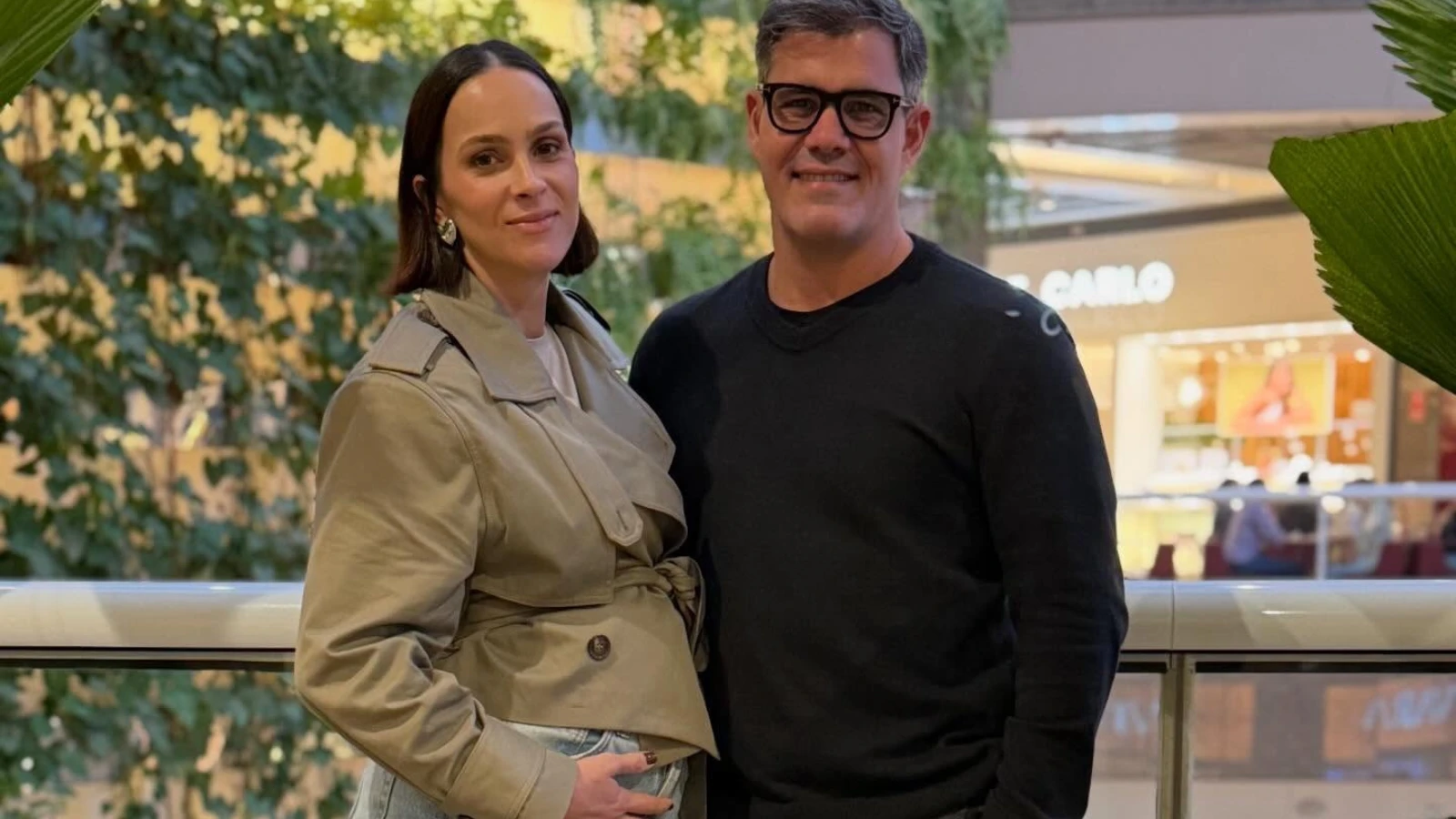 Juliano Cazarre e esposa anunciam gravidez do setimo filho.webp