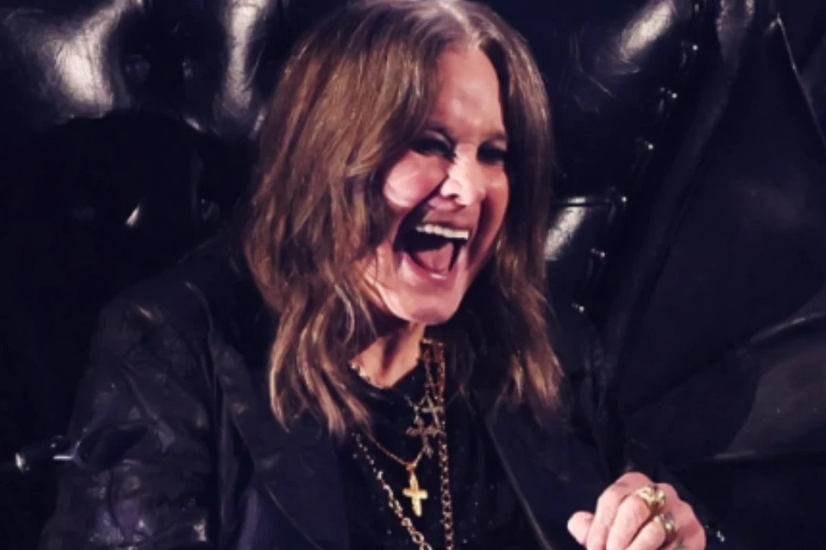 Kelly Osbourne revela recaida no alcoolismo apos morte de Ozzy