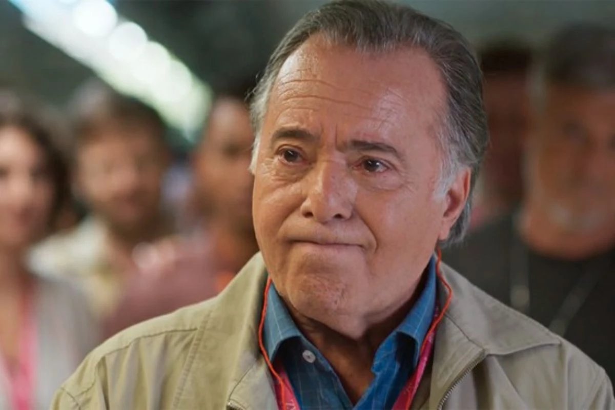 Lula ou Flavio Bolsonaro Tony Ramos fala na lata sobre