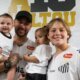 Neymar se manifesta apos polemica envolvendo os filhos e chama