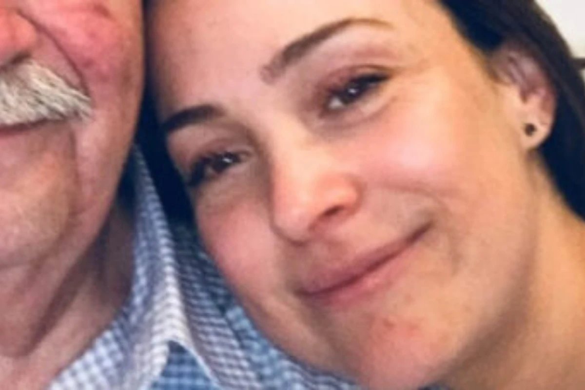 Pai de Gabriela Duarte mantem profissao discreta e barrou carreira