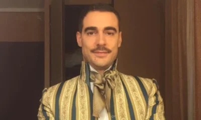 Quem foi o ator Arnaud Denis submetido a uma.webp