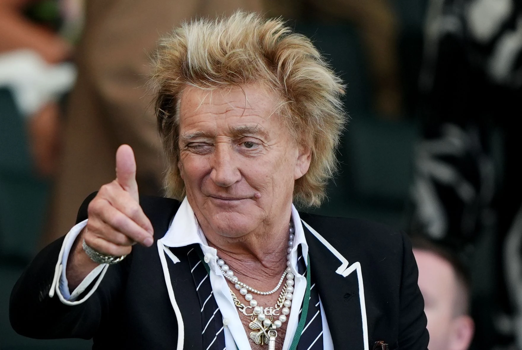 Rod Stewart anuncia ultima turne da carreira apos problemas.webp