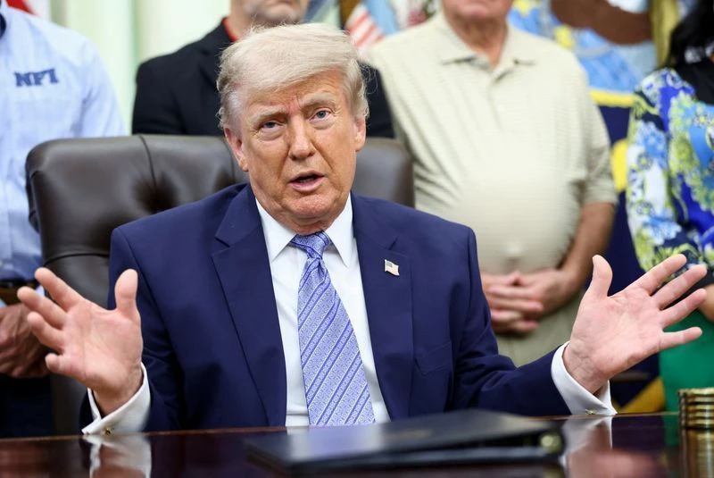 Trump diz estar feliz com saida de Harry e.webp