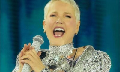 ‘A vovo Xuxa quer saber… publico vai ao delirio apos