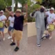 Leonardo danca com ambulantes na Franca em role aleatorio.webp